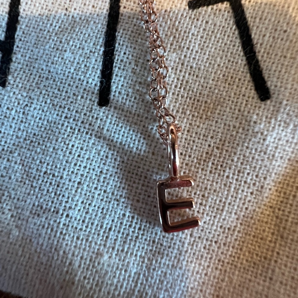 Rose gold ‘E’ necklace